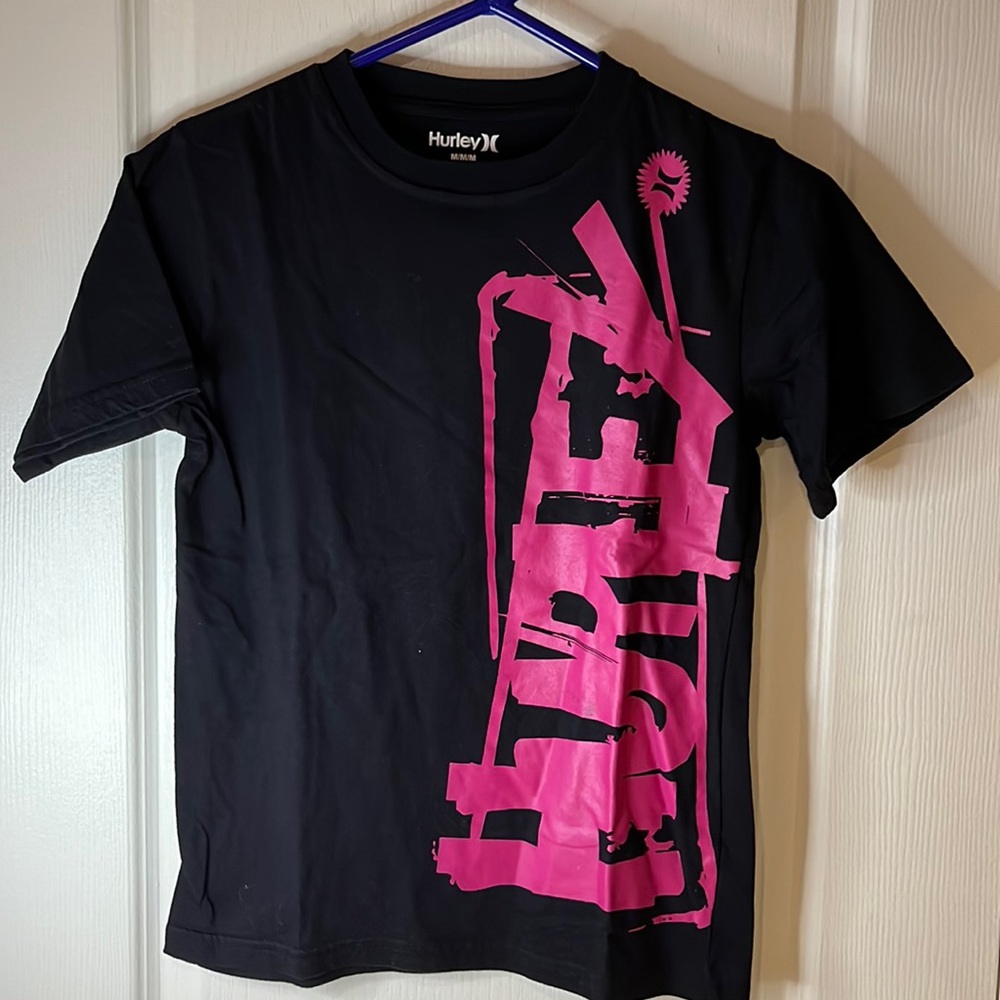 Hurley t-shirt